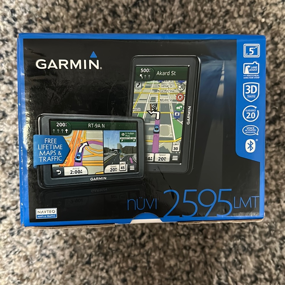 Garmin nüvi 2595 GPS System Brand New****